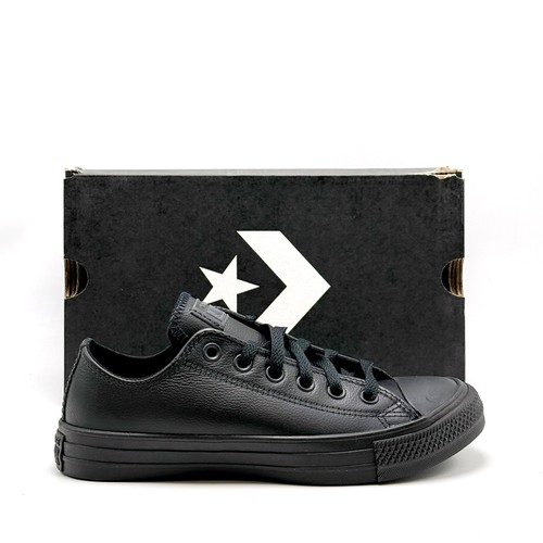 New unisex converse chuck - *new*,